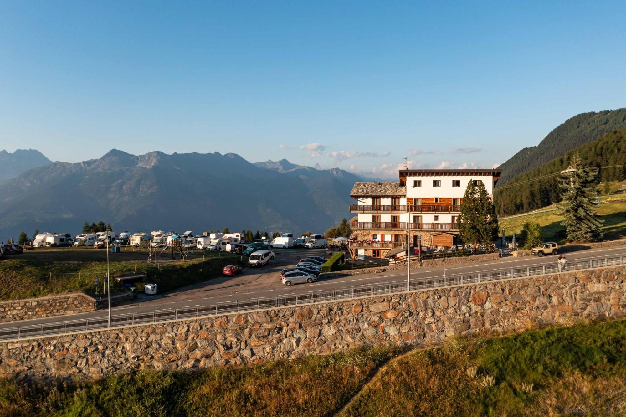 Chalet Des Alpes Gressan Ngoại thất bức ảnh